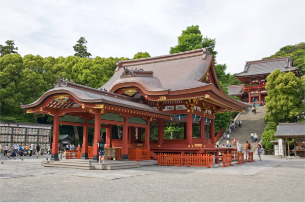 鶴岡八幡宮　舞殿